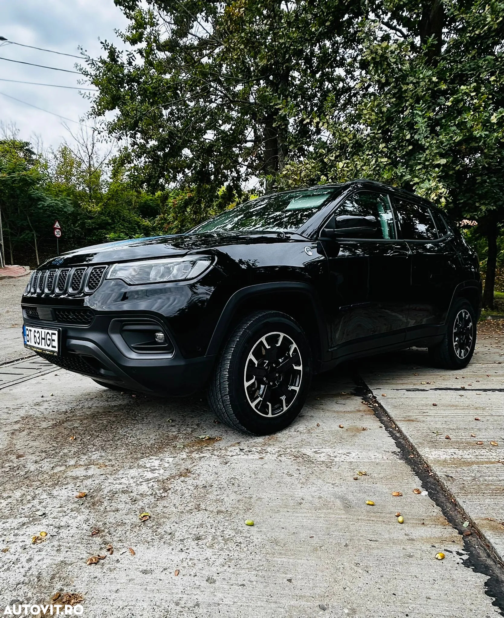 Jeep Compass 1.3T 4xe AT6 PHEV Trailhawk - 3