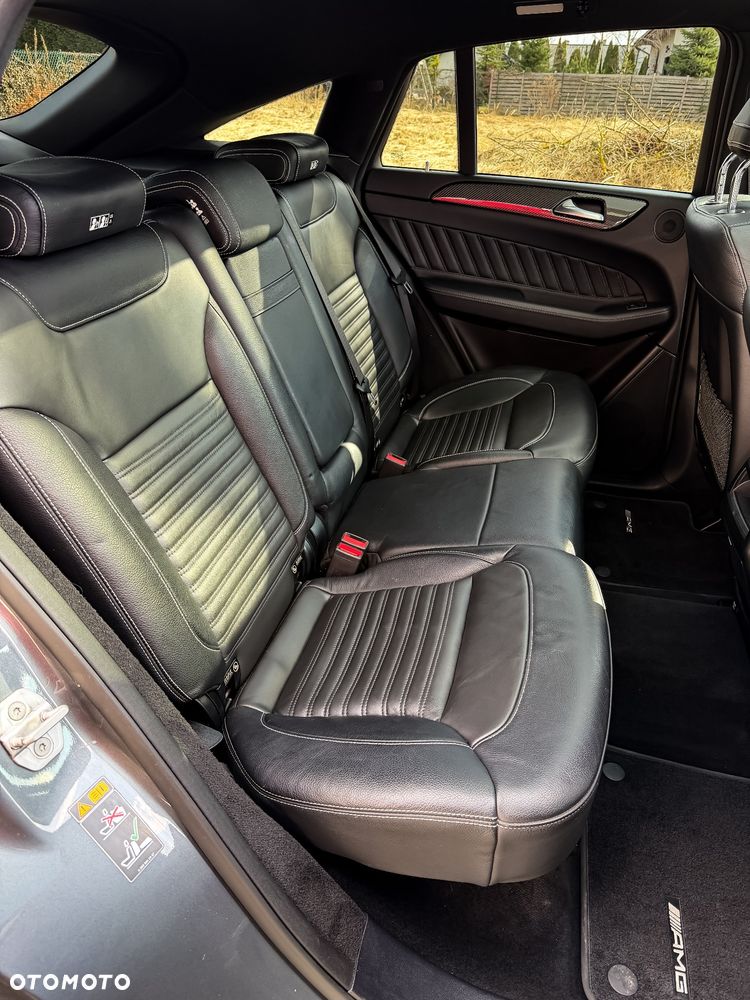 Mercedes-Benz GLE 350 d 4Matic 9G-TRONIC AMG Line - 15