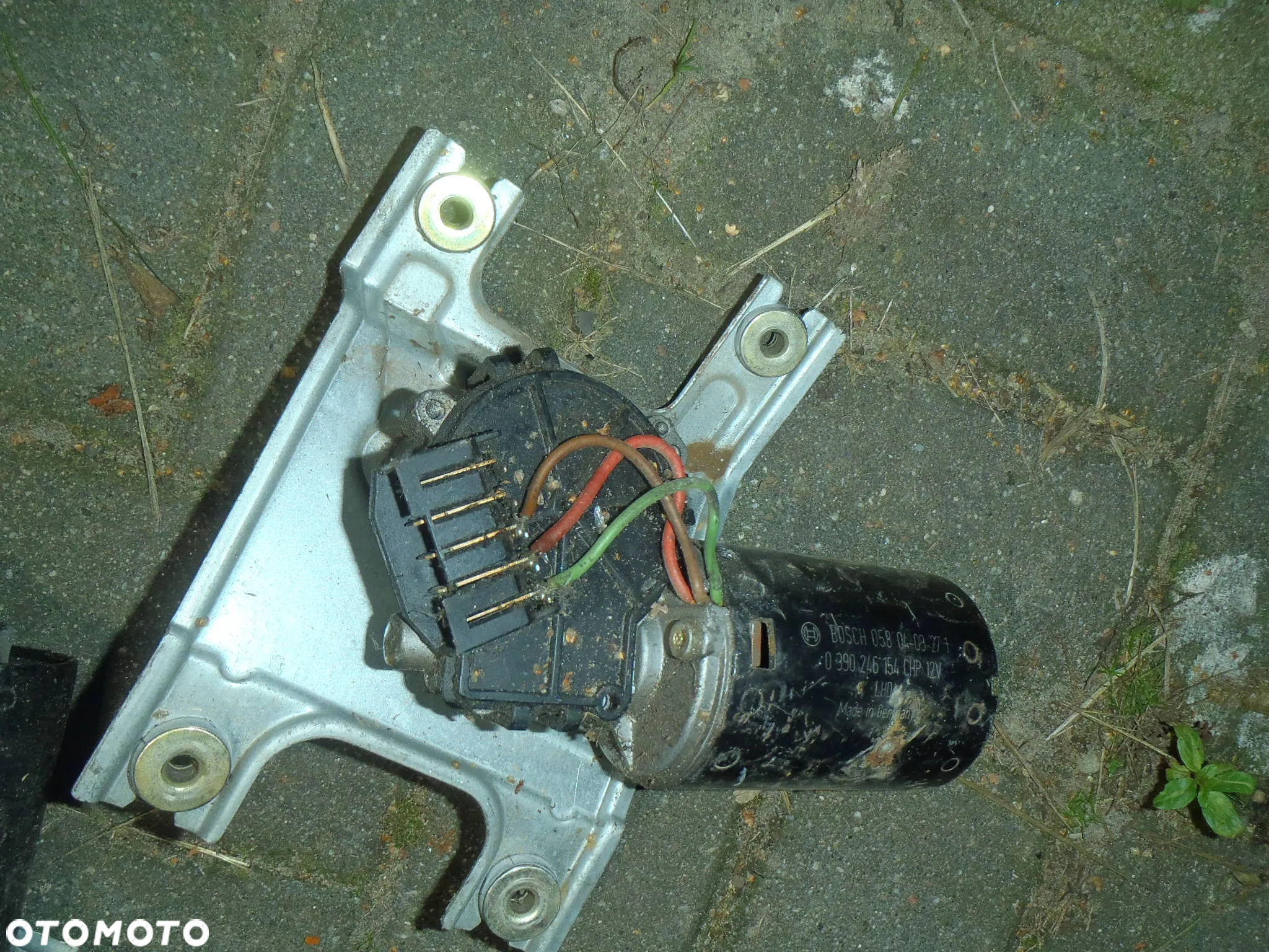 śruba nakrętka uszczelka mocowanie silniczka wycieraczek piaggio porter dużo do nich - 5