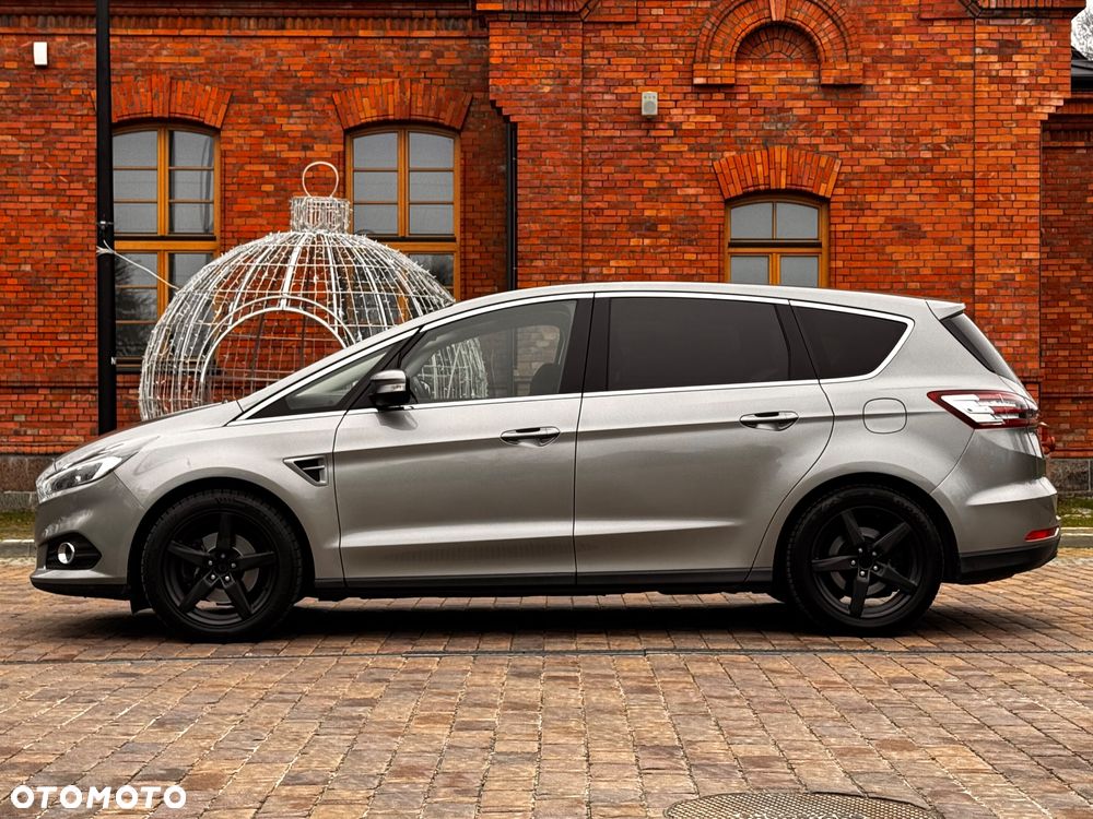 Ford S-Max 2.0 TDCi Titanium PowerShift - 7