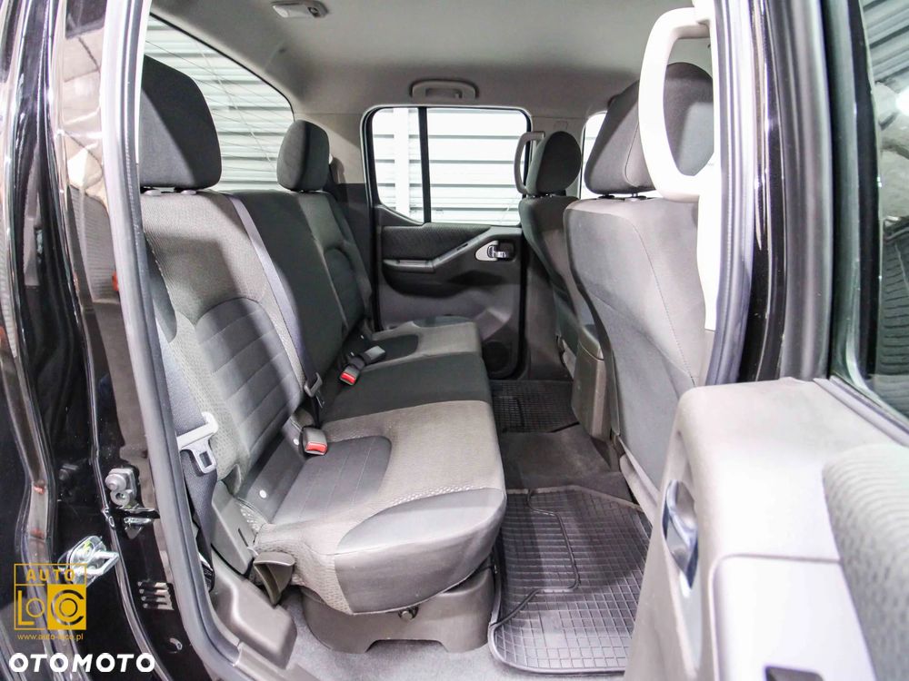 Nissan Navara 2.5 D LE Long EU5 - 11