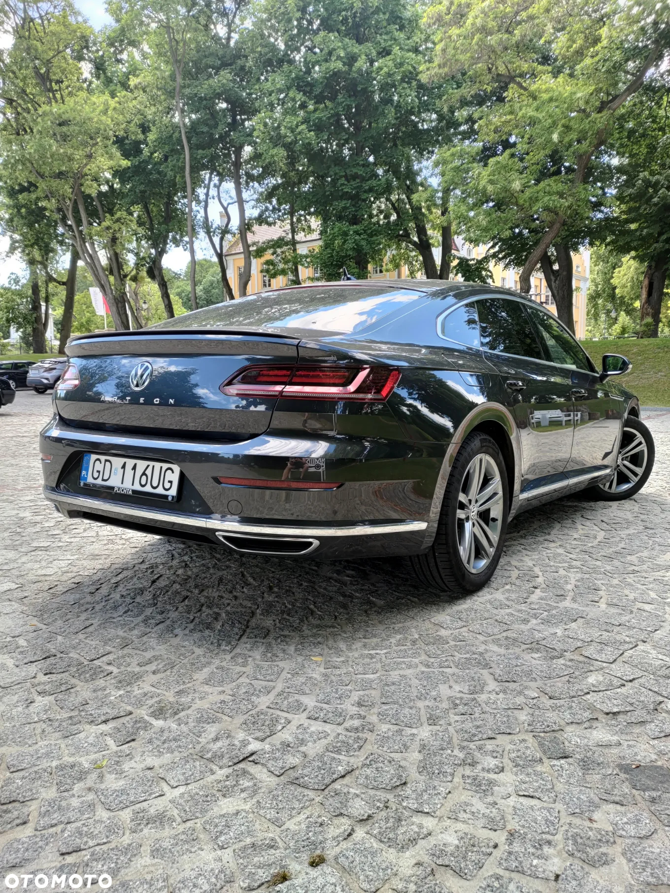 Volkswagen Arteon 2.0 TDI SCR R-Line DSG - 3