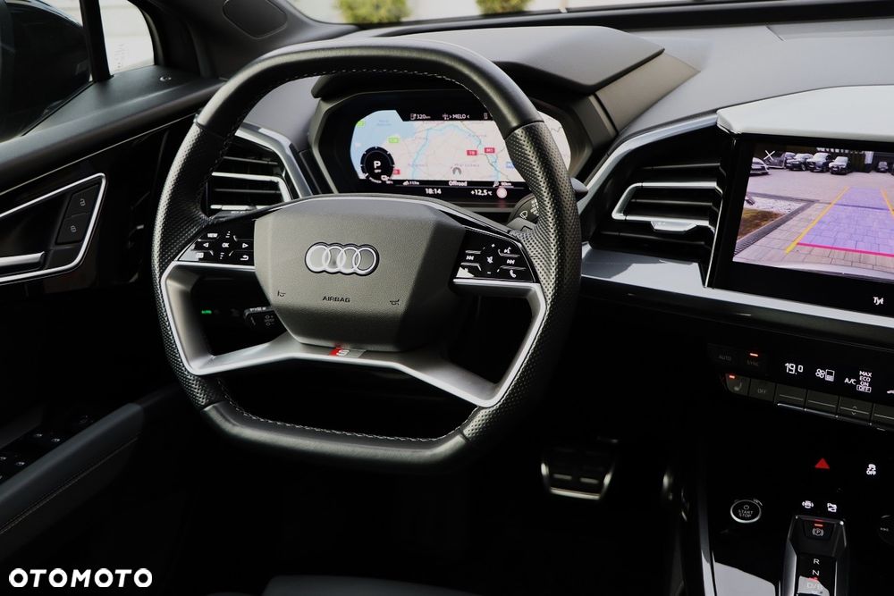 Audi Q4 e-tron 45 82kWh Quattro S Line Edition - 23