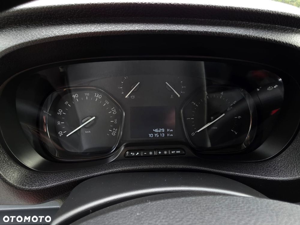 Peugeot Expert - 18