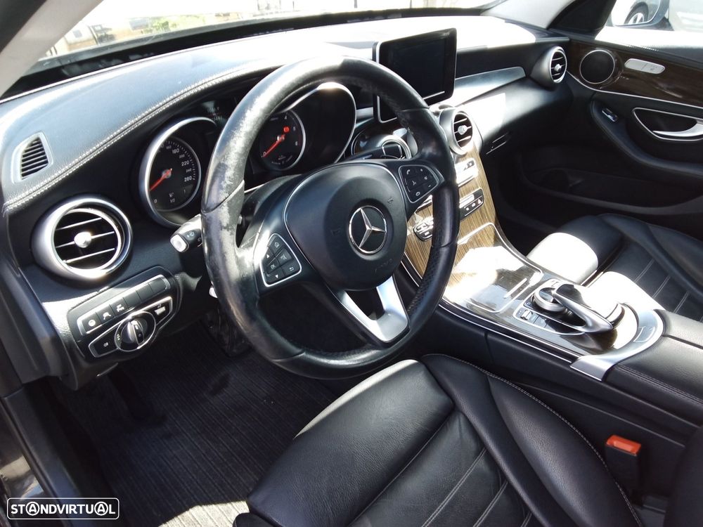 Mercedes-Benz C 300 BlueTEC Hybrid AMG Line - 11