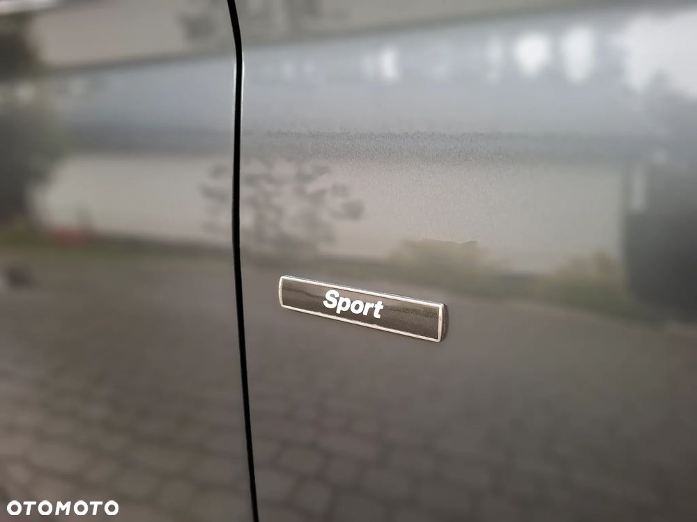 BMW Seria 1 116i Sport Line - 24