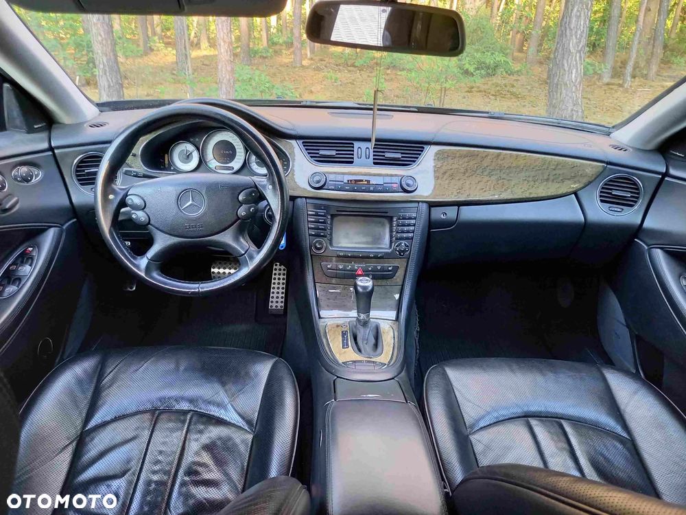 Mercedes-Benz CLS - 4
