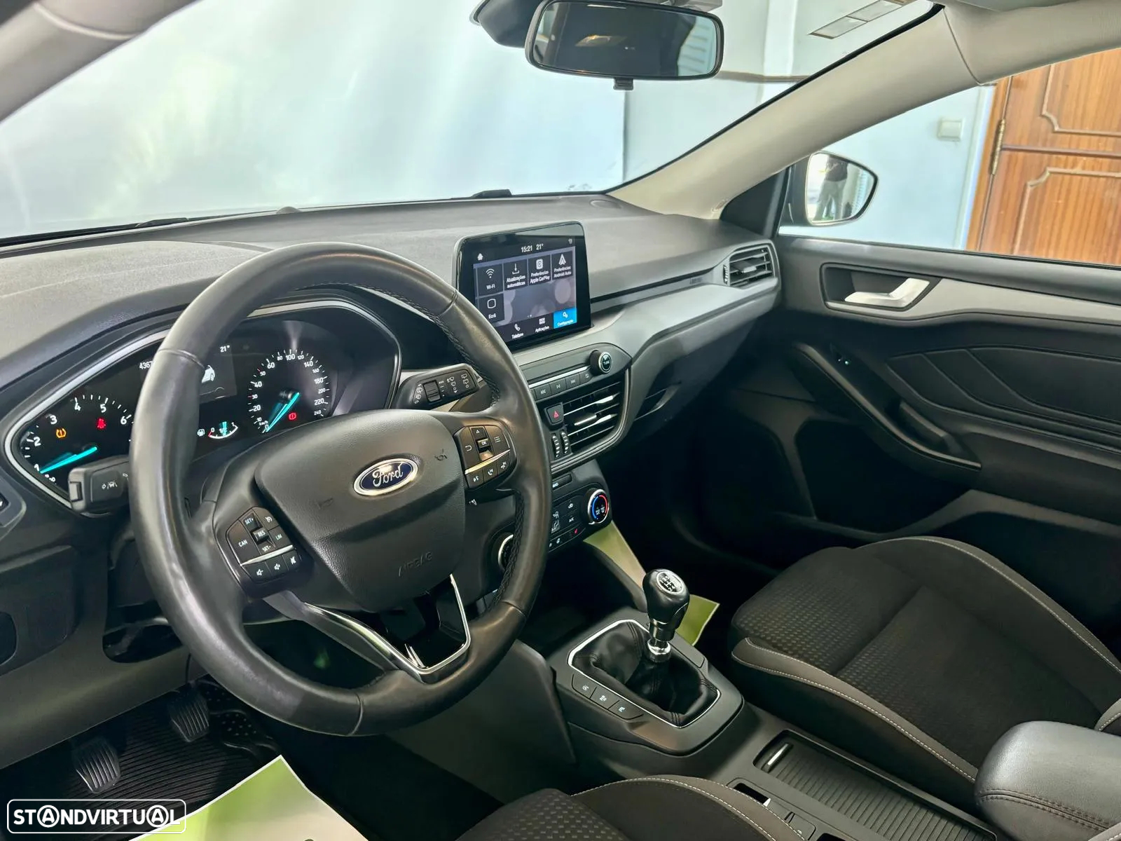Ford Focus SW 1.0 EcoBoost Active - 27