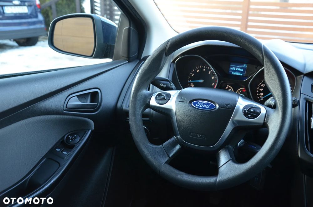 Ford Focus 1.6 Ambiente Start - 18