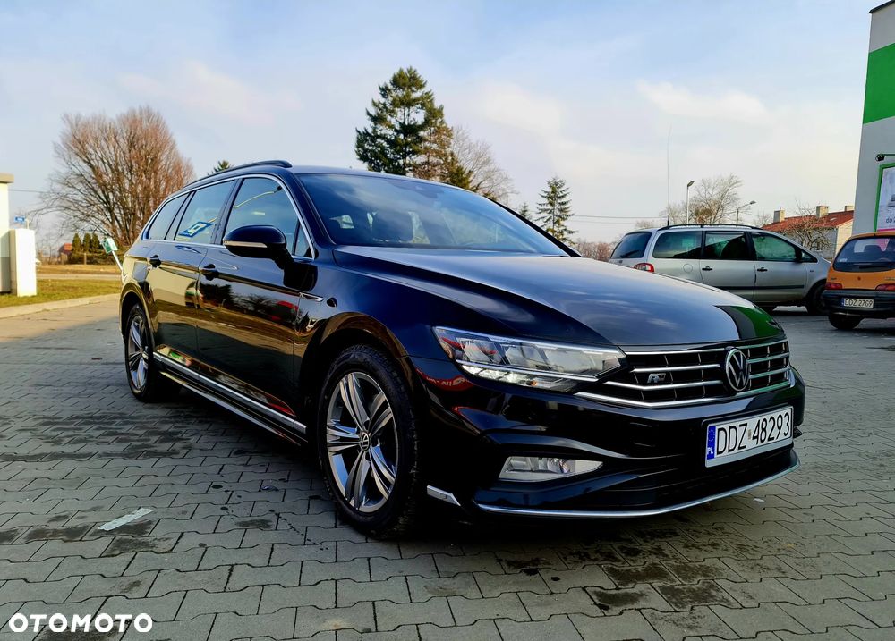 Volkswagen Passat - 2