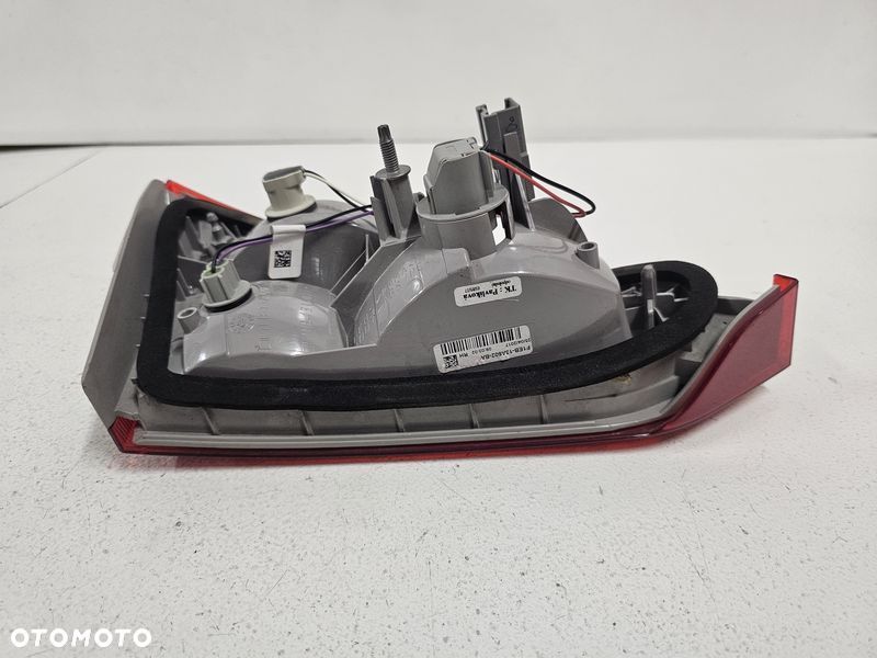 FORD FOCUS III MK3 KOMBI LIFT LAMPA PRAWY TYŁ PRAWA TYLNA W KLAPĘ F1EB-13A602-BA - 5