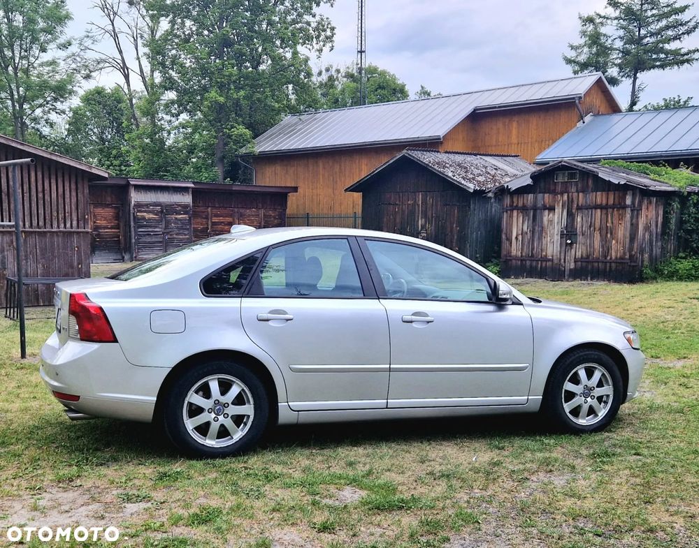 Volvo S40 D3 Kinetic - 4