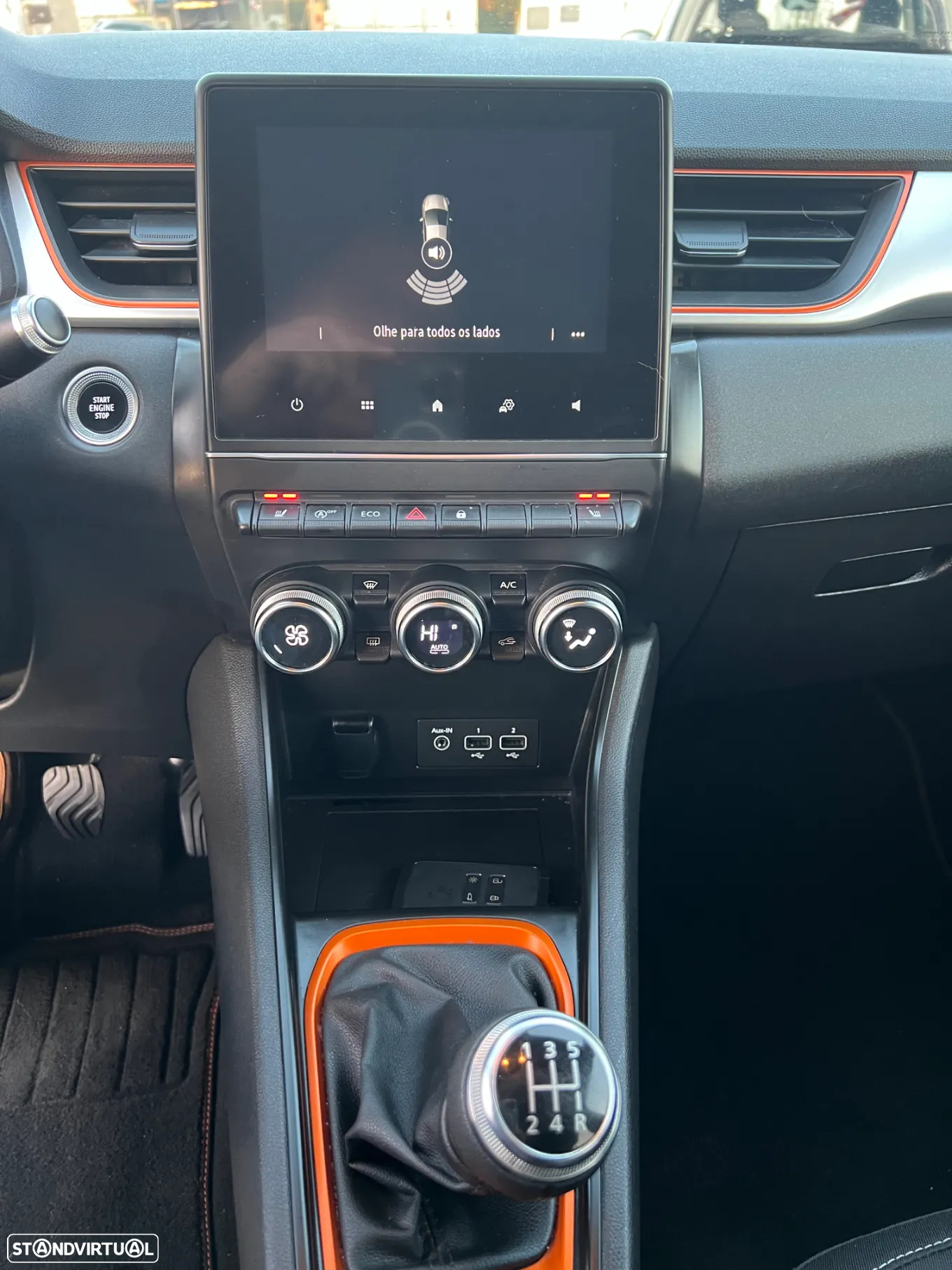 Renault Captur TCe 100 EXPERIENCE - 19
