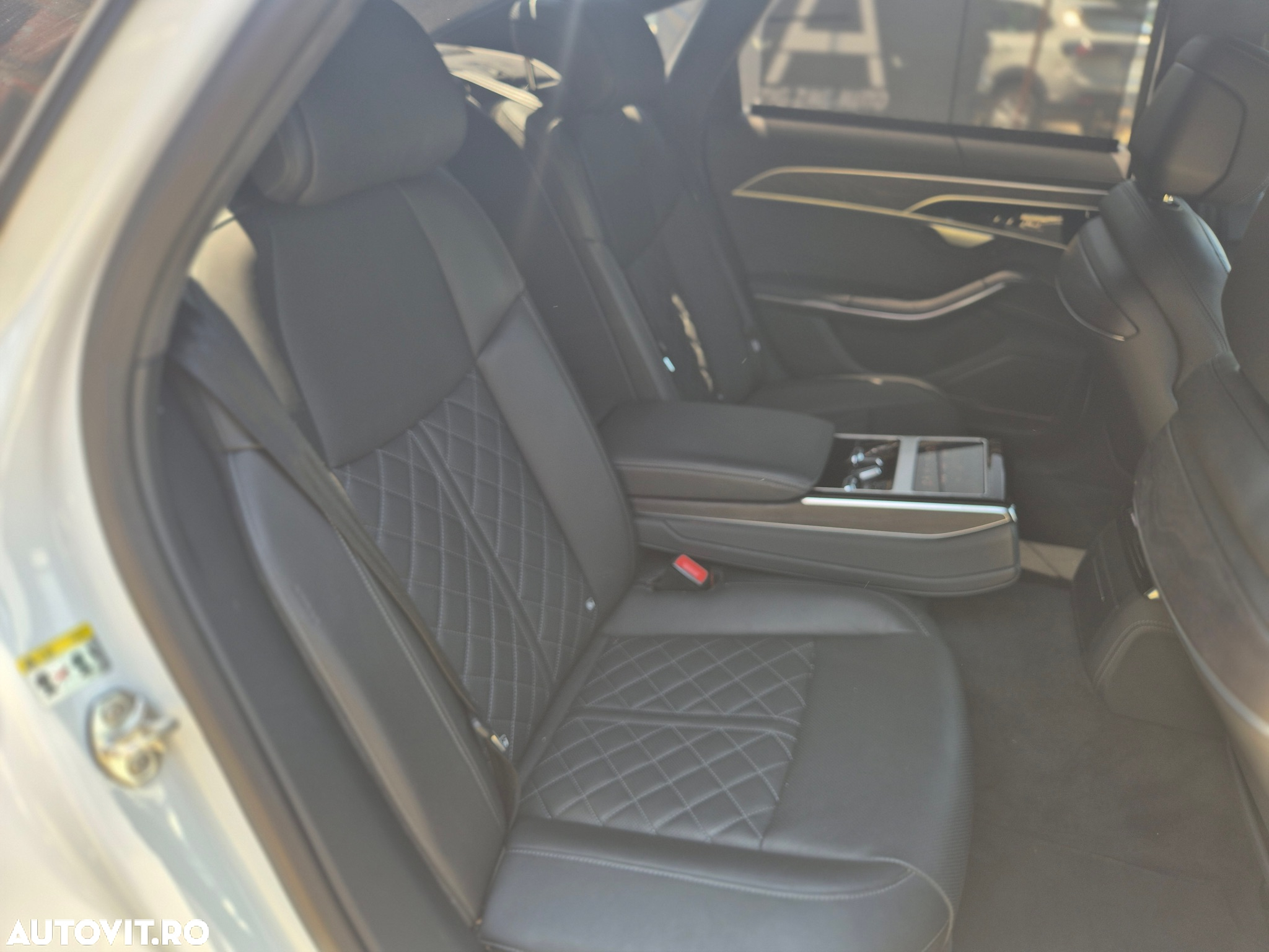 Audi A8 50 TDI quattro Tiptronic MHEV - 11