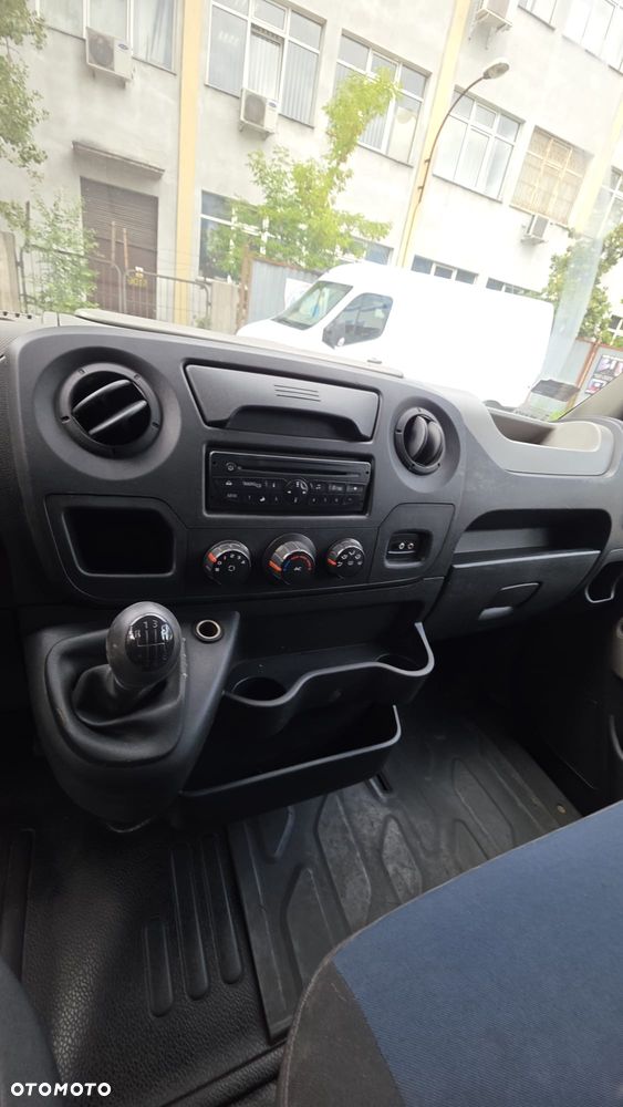 Renault Master - 10