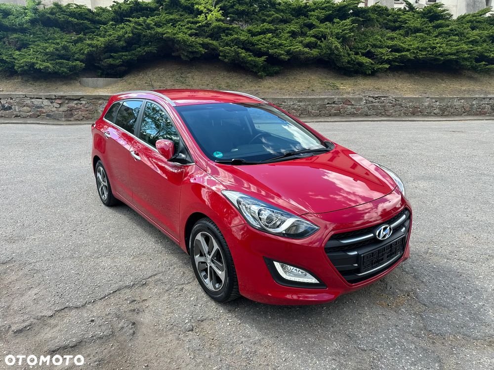 Hyundai i30 blue Kombi 1.4 YES Gold - 3