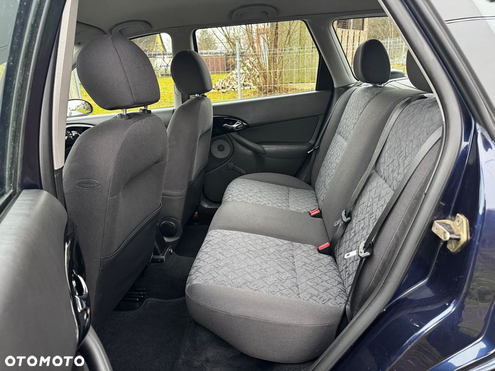 Ford Focus Trend - 6