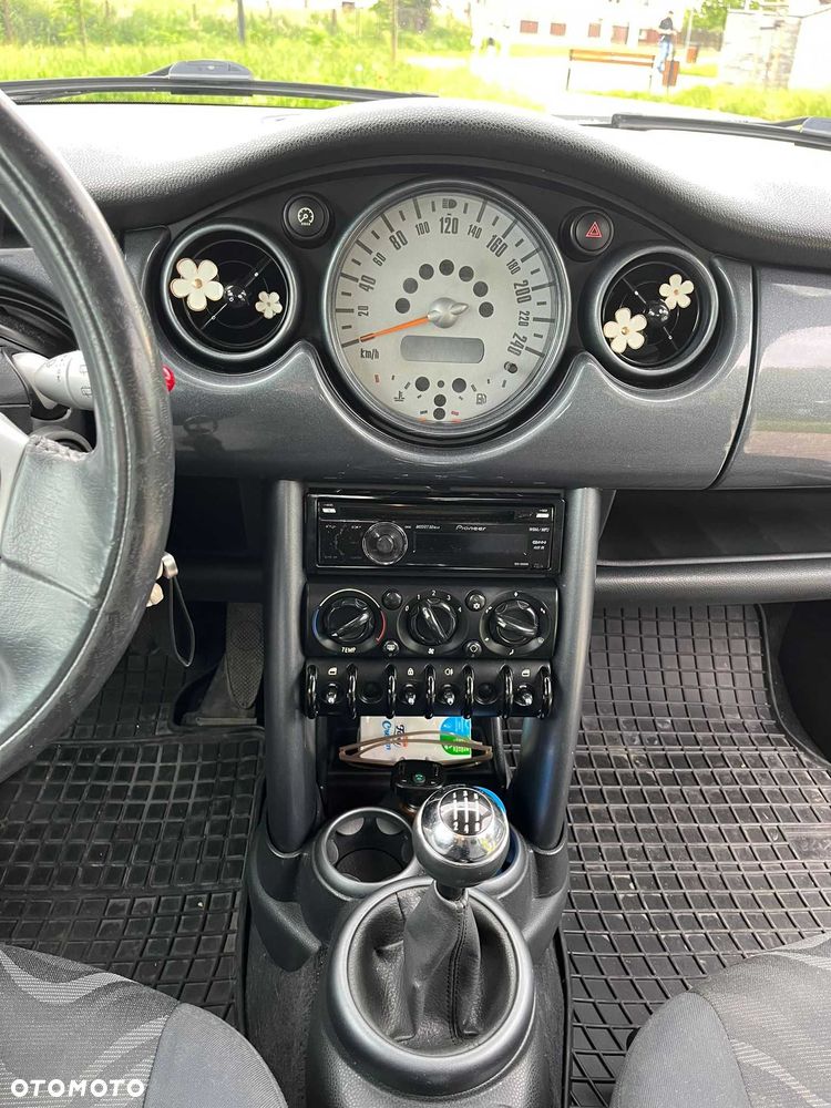 MINI Cooper - 7
