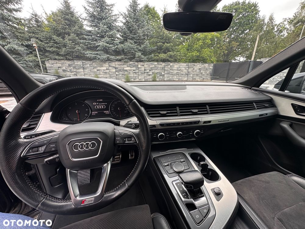 Audi Q7 - 13