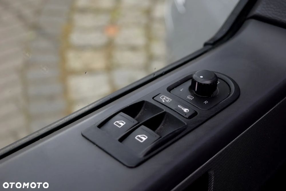 Volkswagen Multivan TDI L1 Comfortline - 23