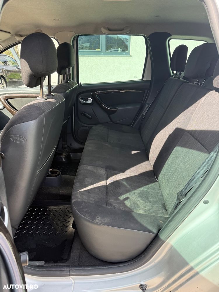 Dacia Duster 1.5 dCi 4x4 Laureate - 5