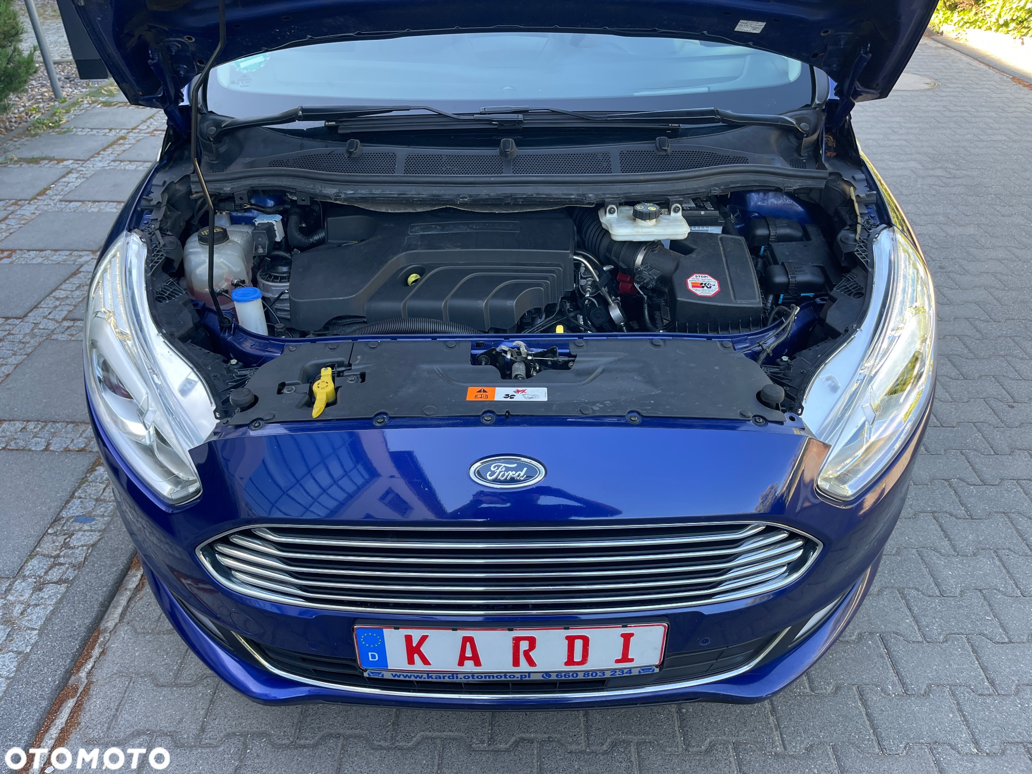 Ford Galaxy - 36