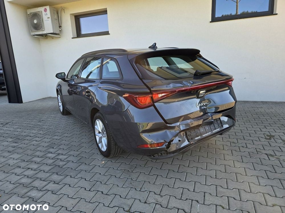 Seat Leon 2023 photo 3