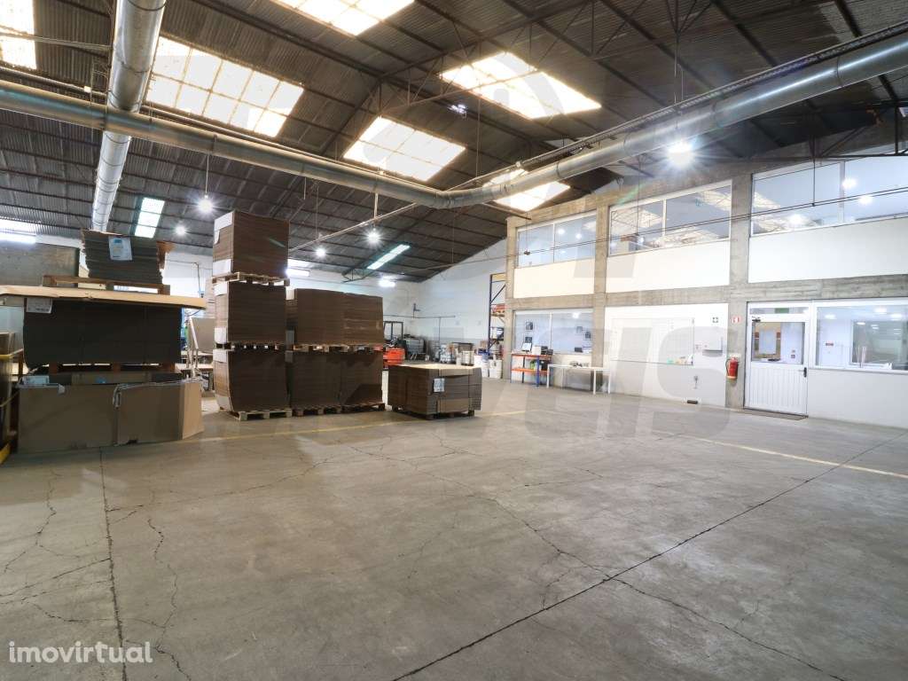 Armazém Venda - Salvaterra de Magos - 1189.20 m2 - 320.000€ - Grande imagem: 4/4