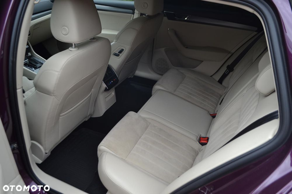 Skoda Superb 2.0 TDI SCR Style DSG - 27