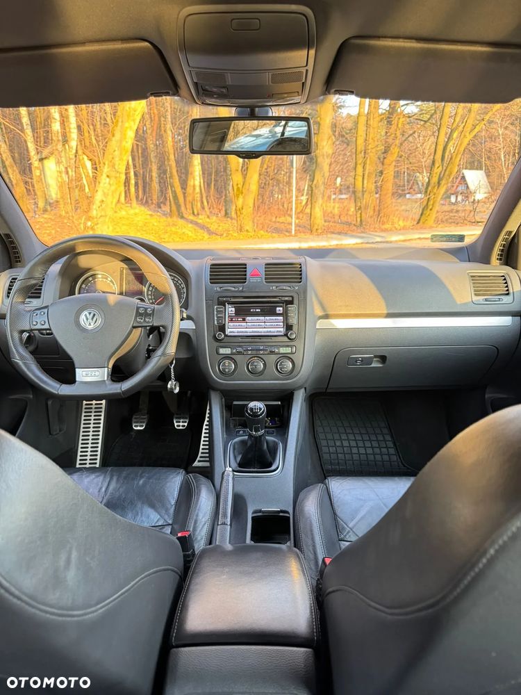 Volkswagen Golf 2.0 TSI GTI - 23