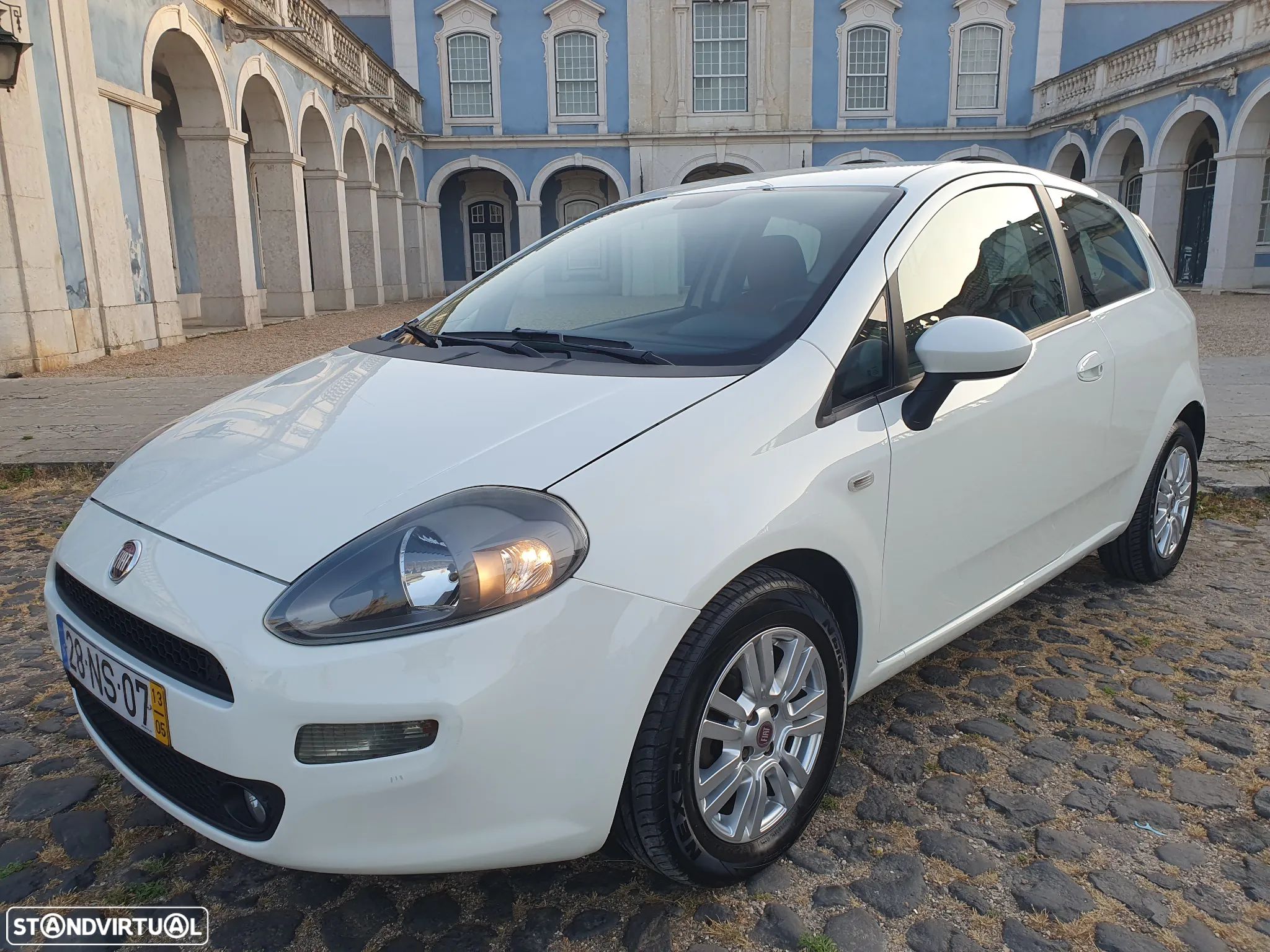 Fiat Punto 1.2 Young II S&S - 1