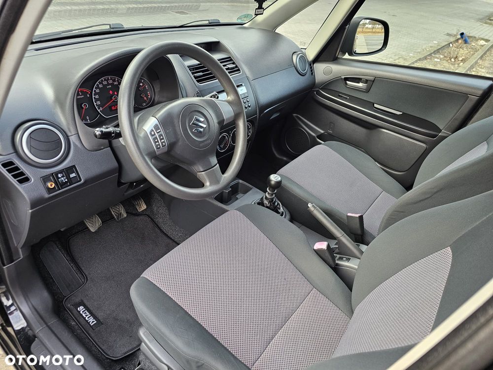 Suzuki SX4 1.9 DDiS DPF 4x2 Comfort - 16