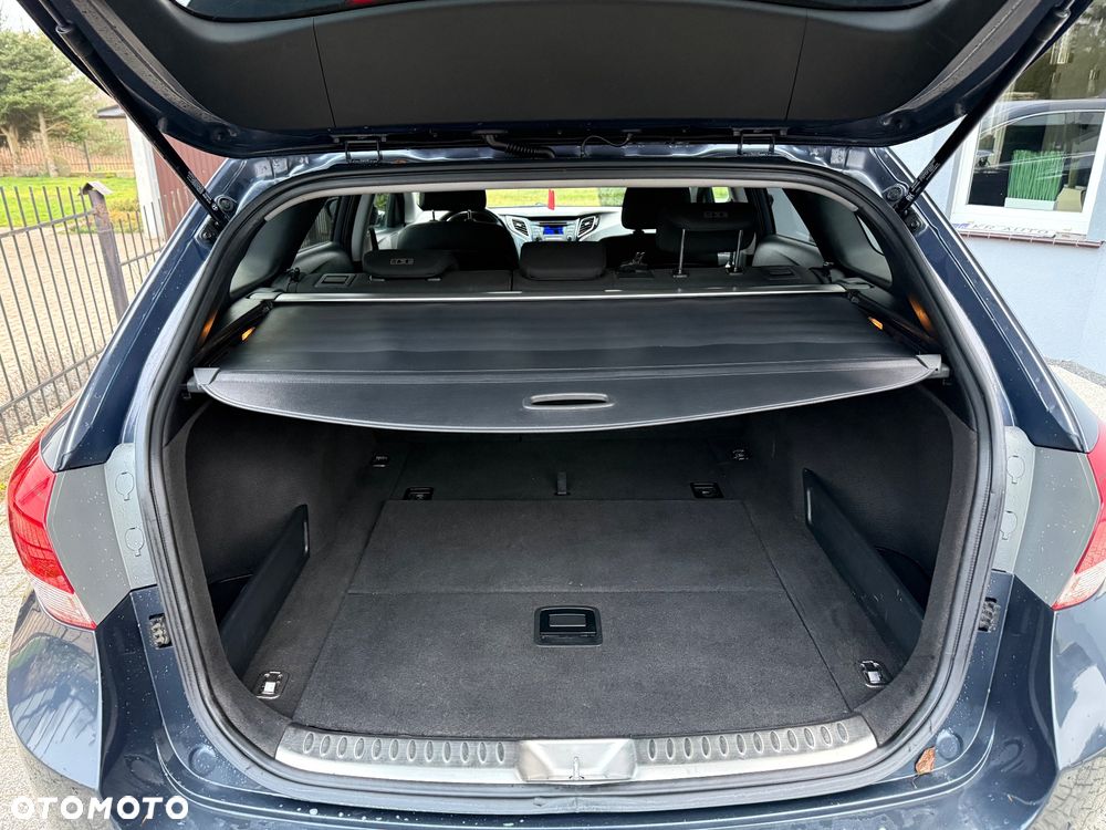 Hyundai i40 Kombi 1.7 CRDi Style - 12