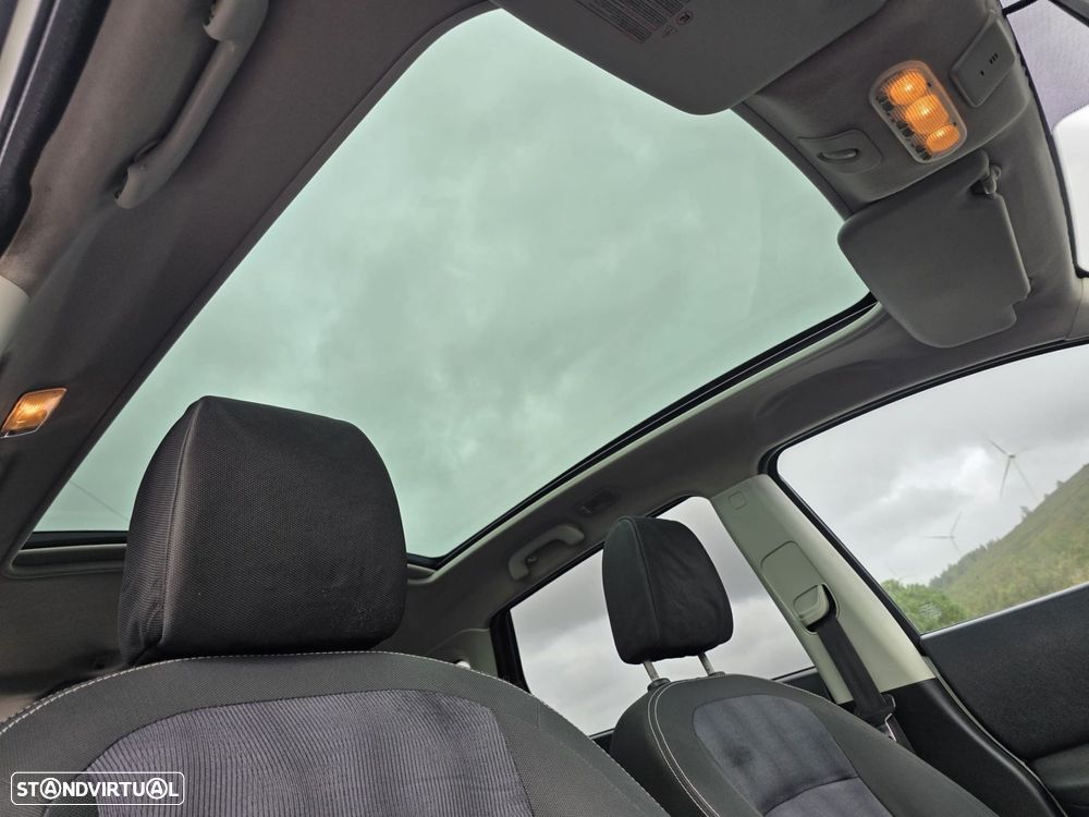 Nissan Qashqai +2 1.5 dCi Tekna Premium 17 - 17