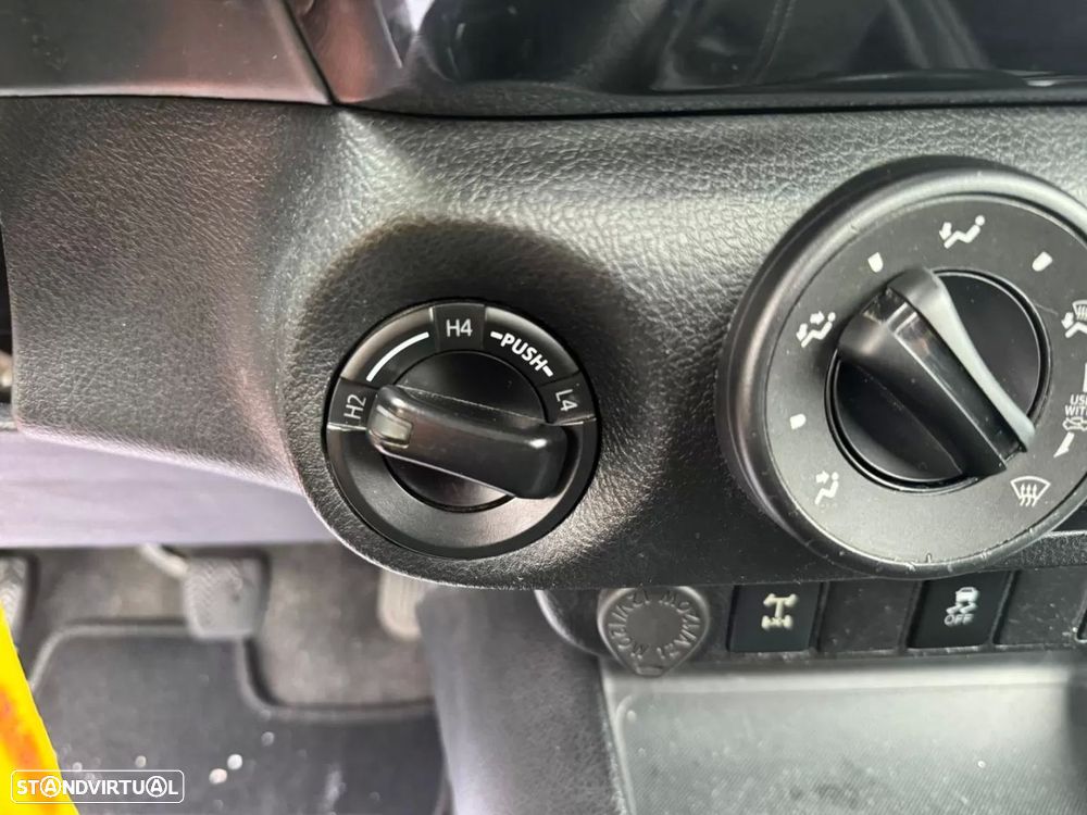 Toyota hilux 2.4 d-4d 4wd cs ch - 9