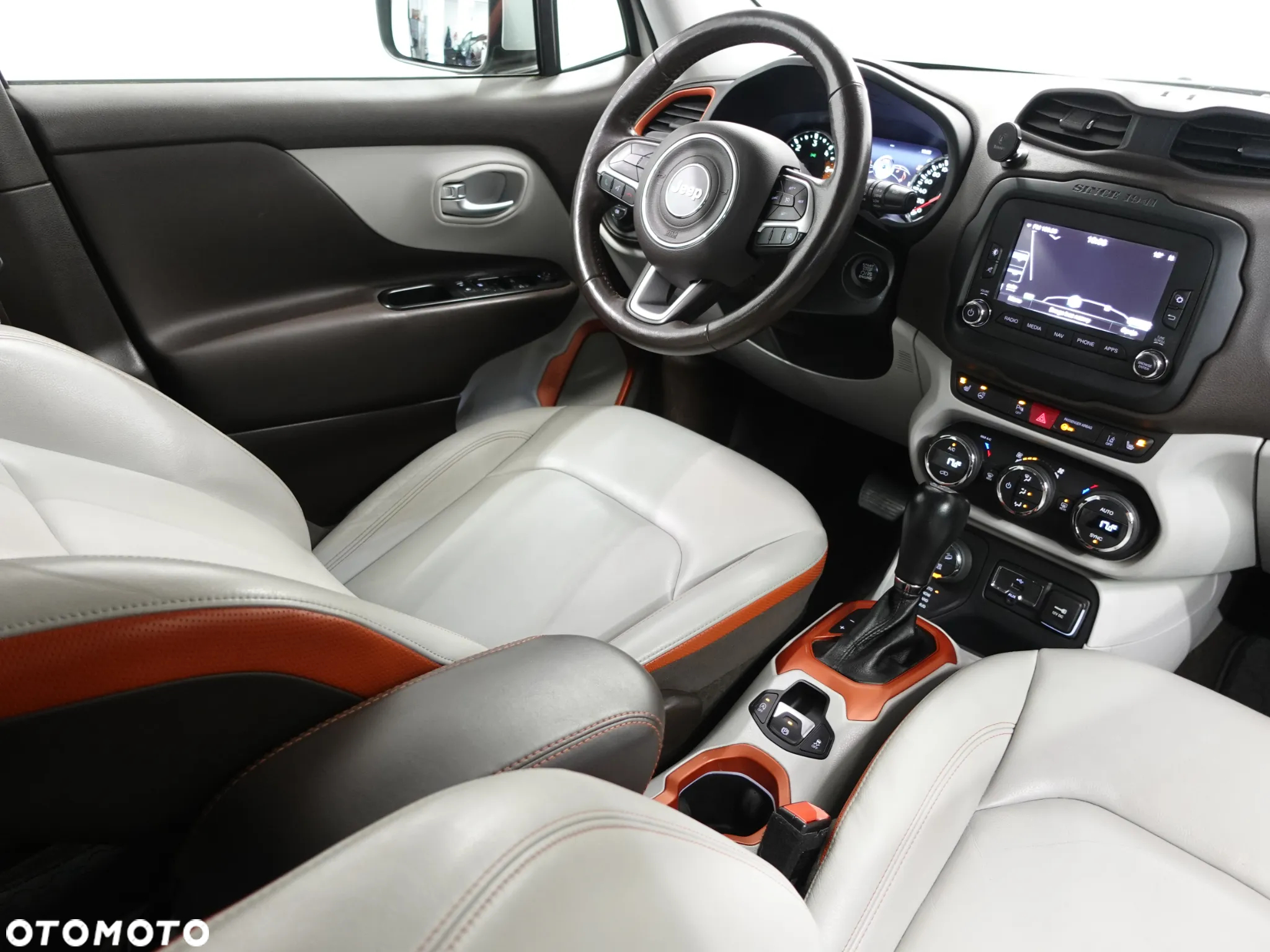 Jeep Renegade 2.0 MultiJet Limited 4WD S&S - 31