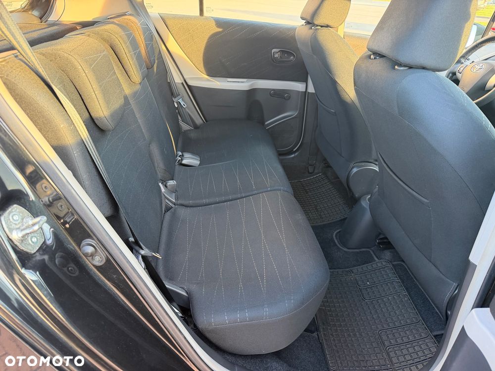 Toyota Yaris 1.3 VVT-i Multi Mode Sol - 9