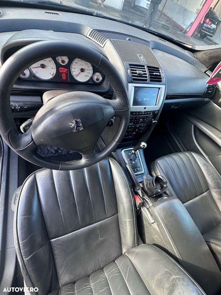Peugeot 407 - 10
