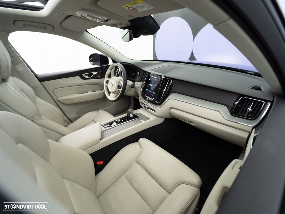 Volvo XC 60 2.0 T6 PHEV Plus Bright AWD - 39