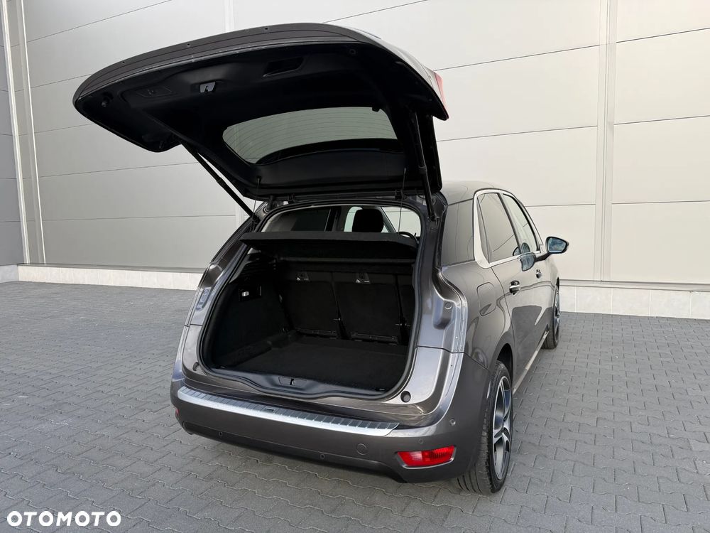 Citroën C4 Picasso - 29