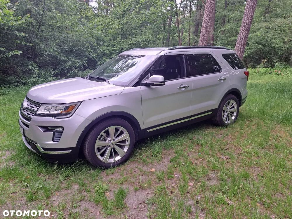 Ford Explorer - 2