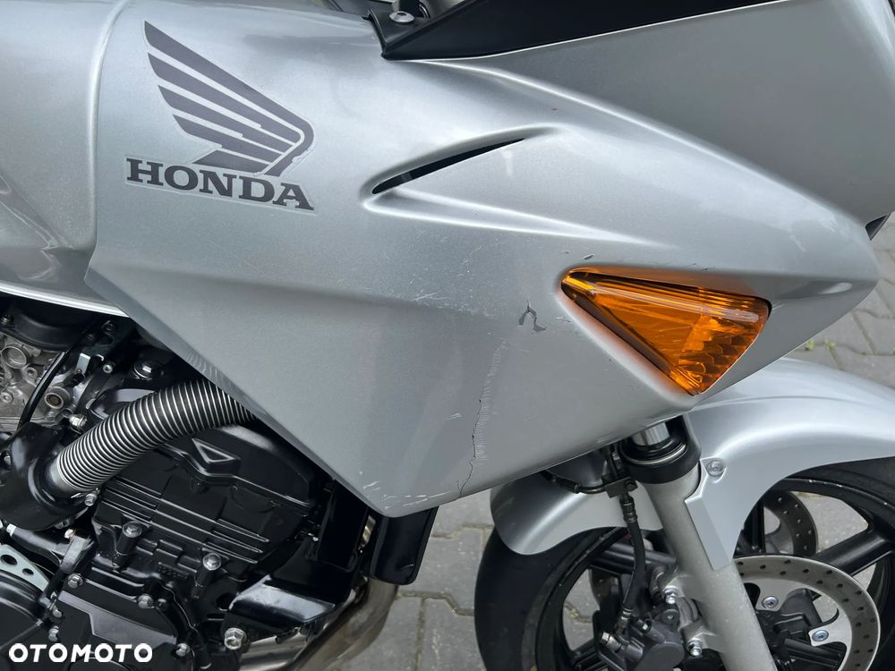Honda CBF - 17