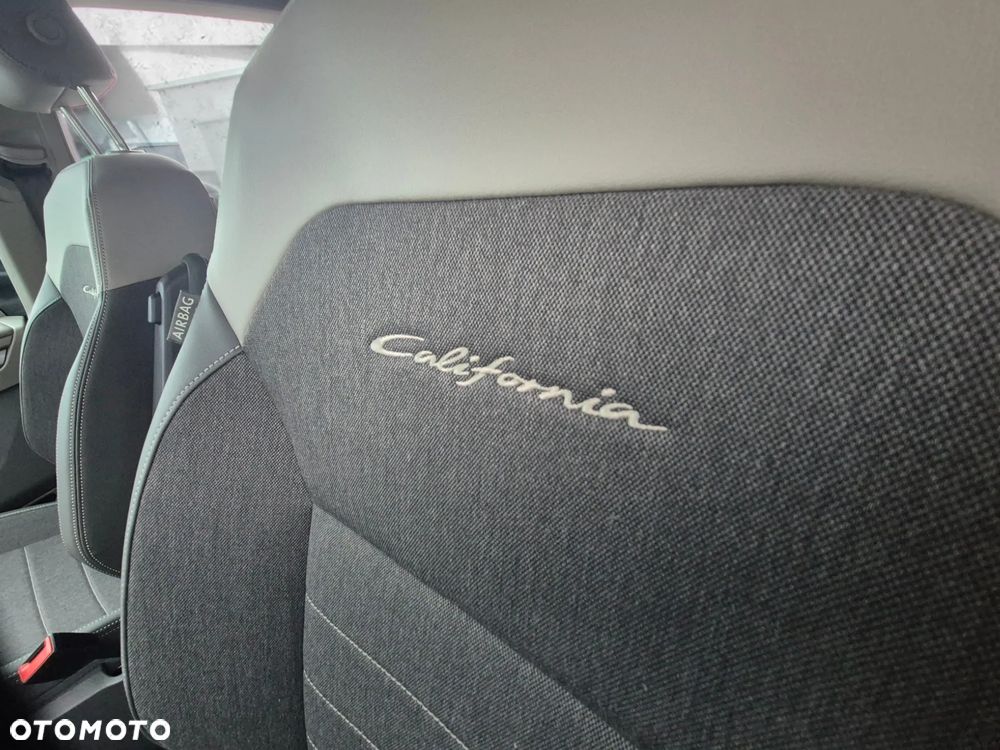 Volkswagen California - 24