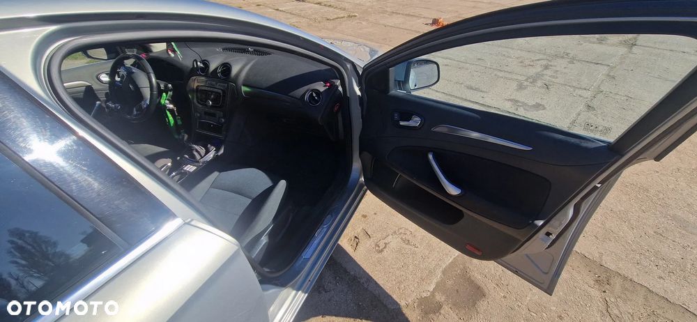 Ford Mondeo 2.0 TDCi Titanium X - 11