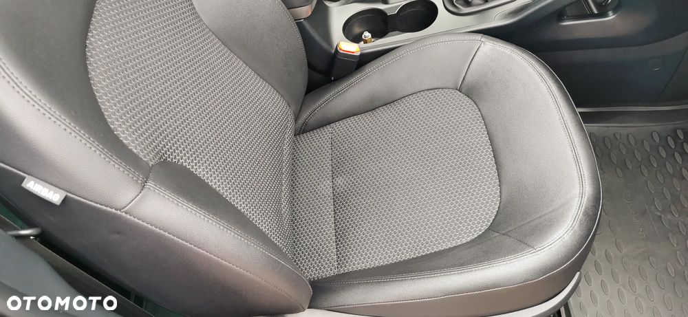 Hyundai ix35 2.0 2WD Style - 15