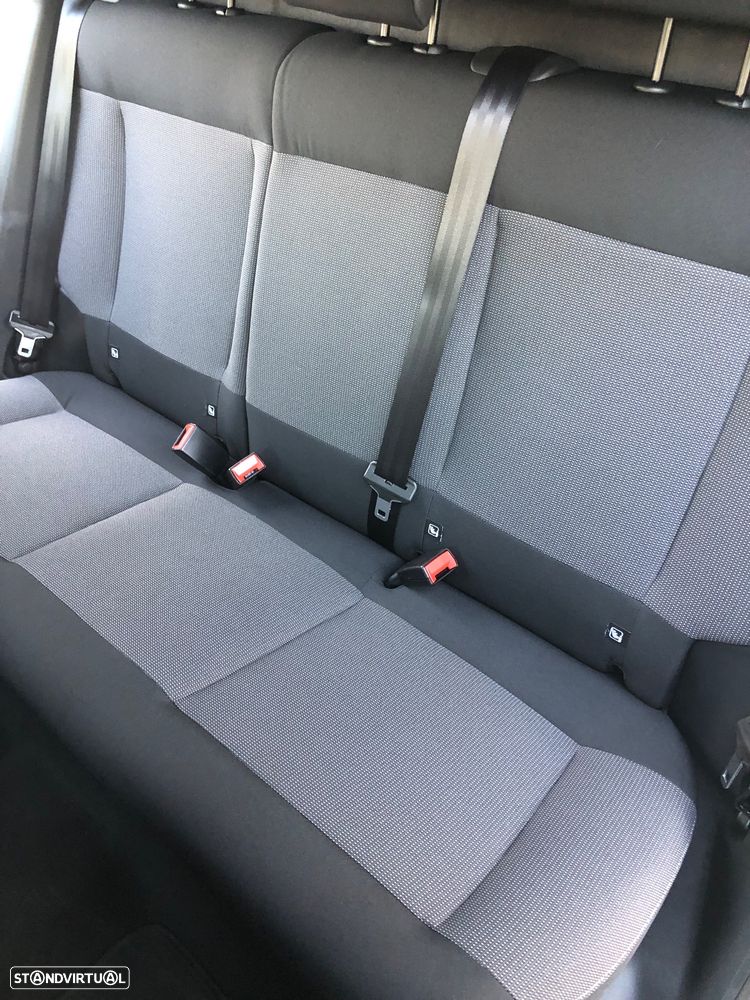Citroën C4 Cactus 1.6 BlueHDi Feel J17 - 27