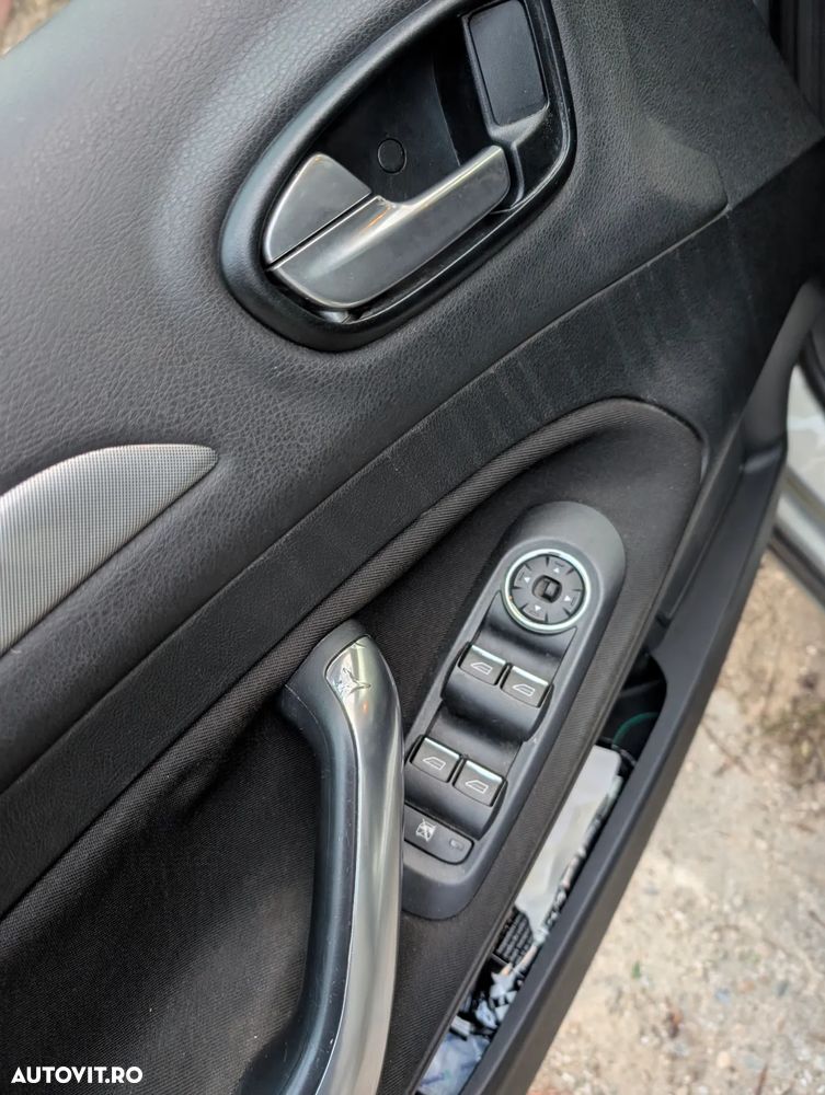 Ford Mondeo 1.8 TDCi Trend - 7