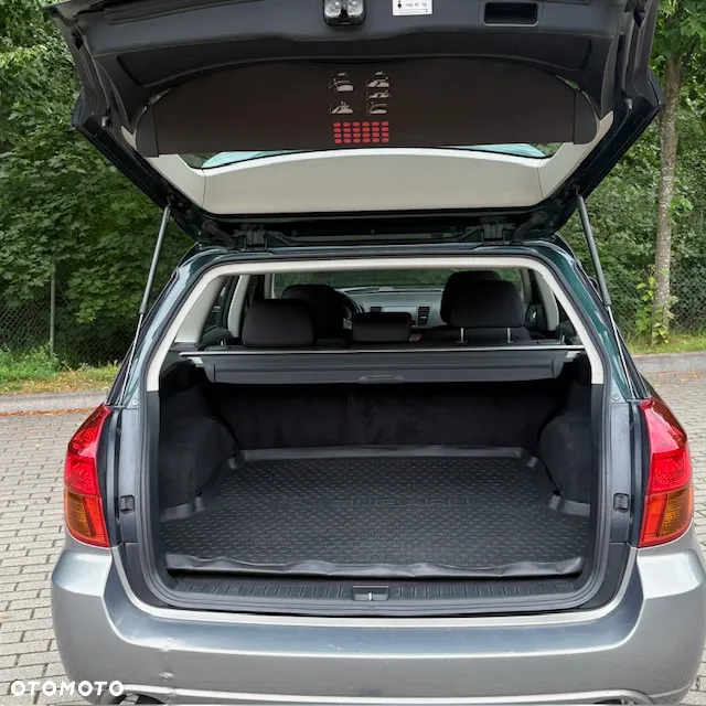Subaru Outback 2.5 - 9