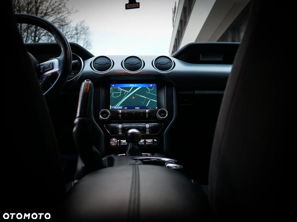 Ford Mustang Fastback 5.0 Ti-VCT V8 GT - 6