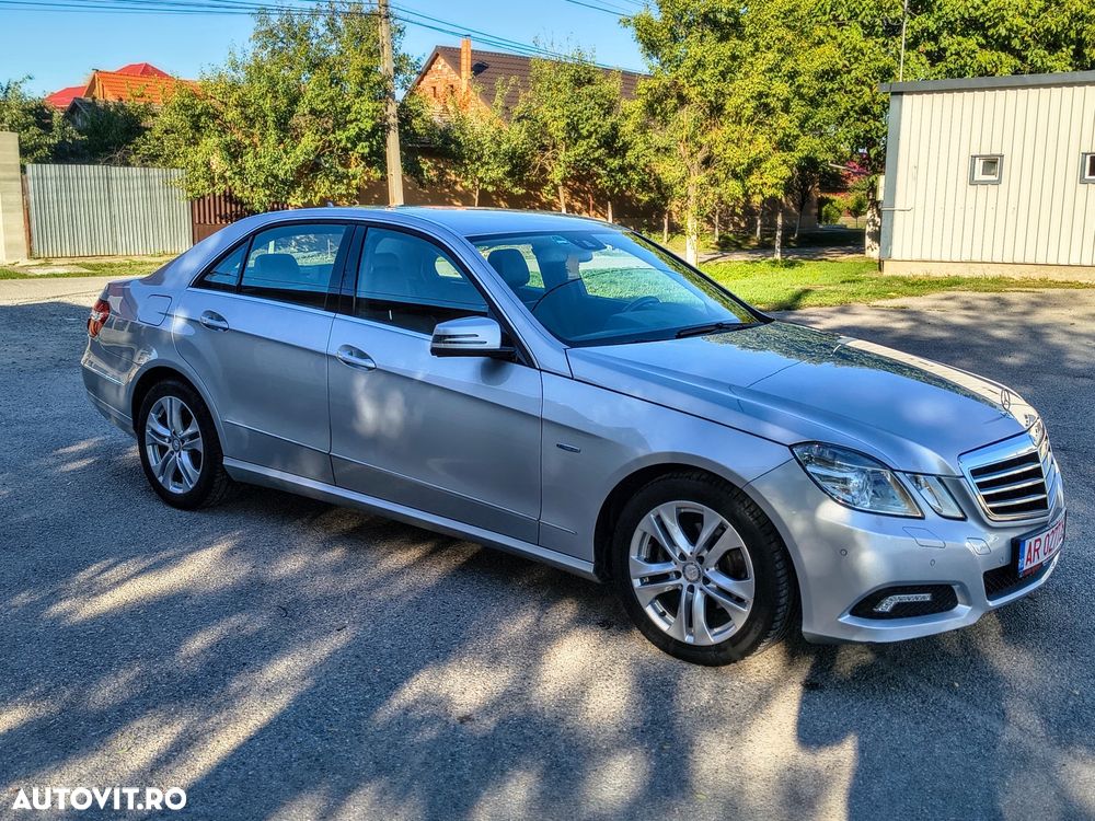 Mercedes-Benz E 200 CDI - 4